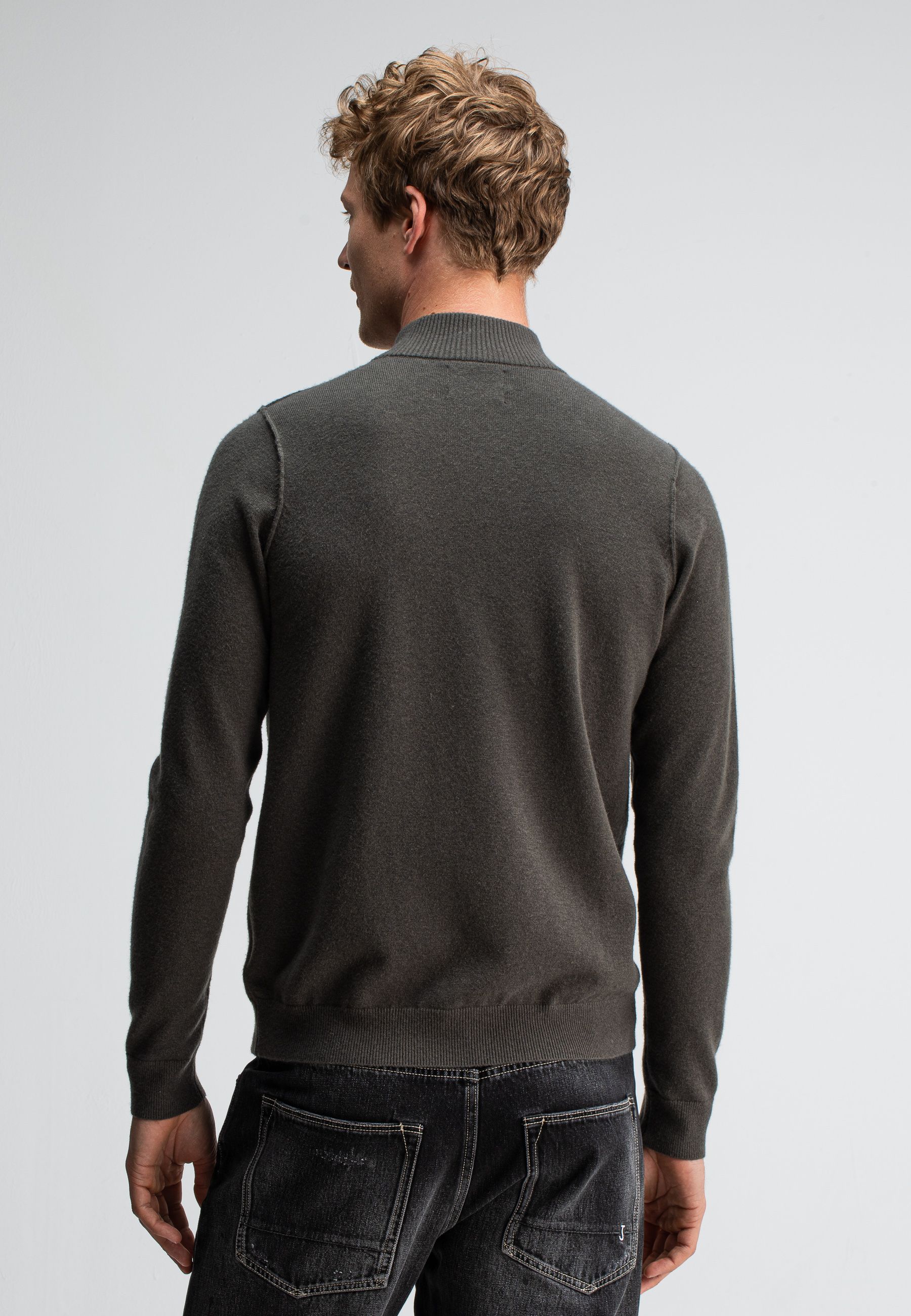Clifden Halfzip