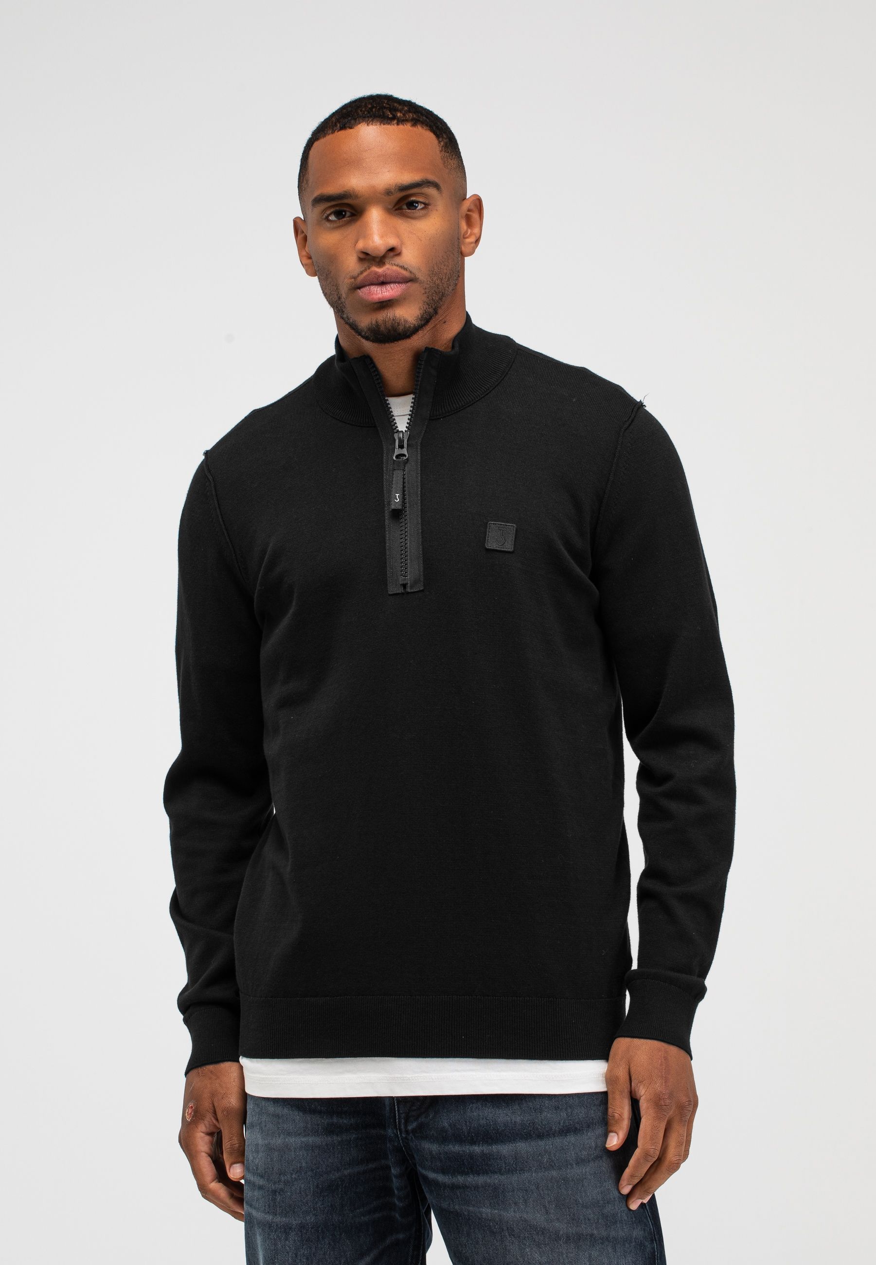 Clifden Co Half Zip