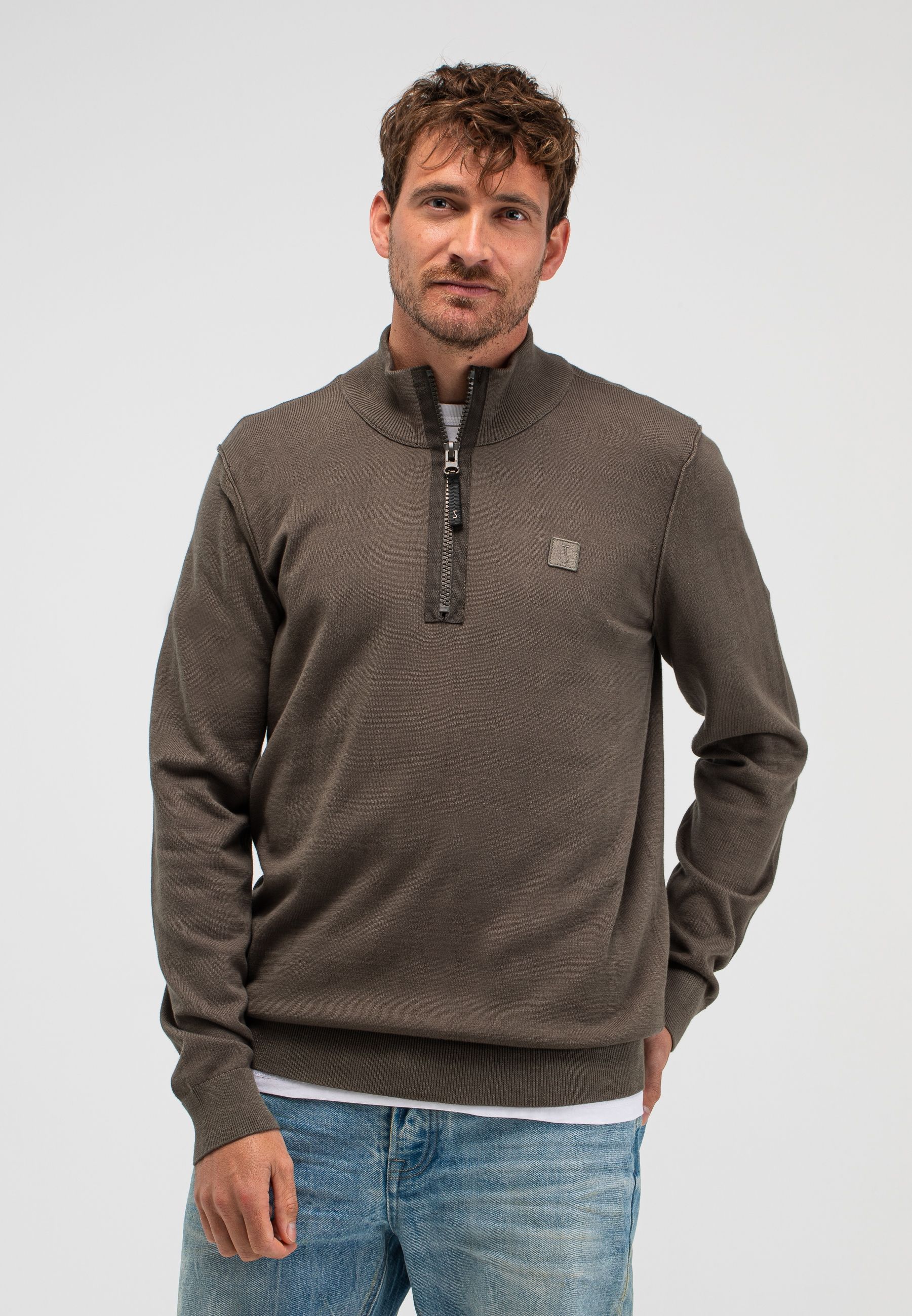 Clifden Co Half Zip