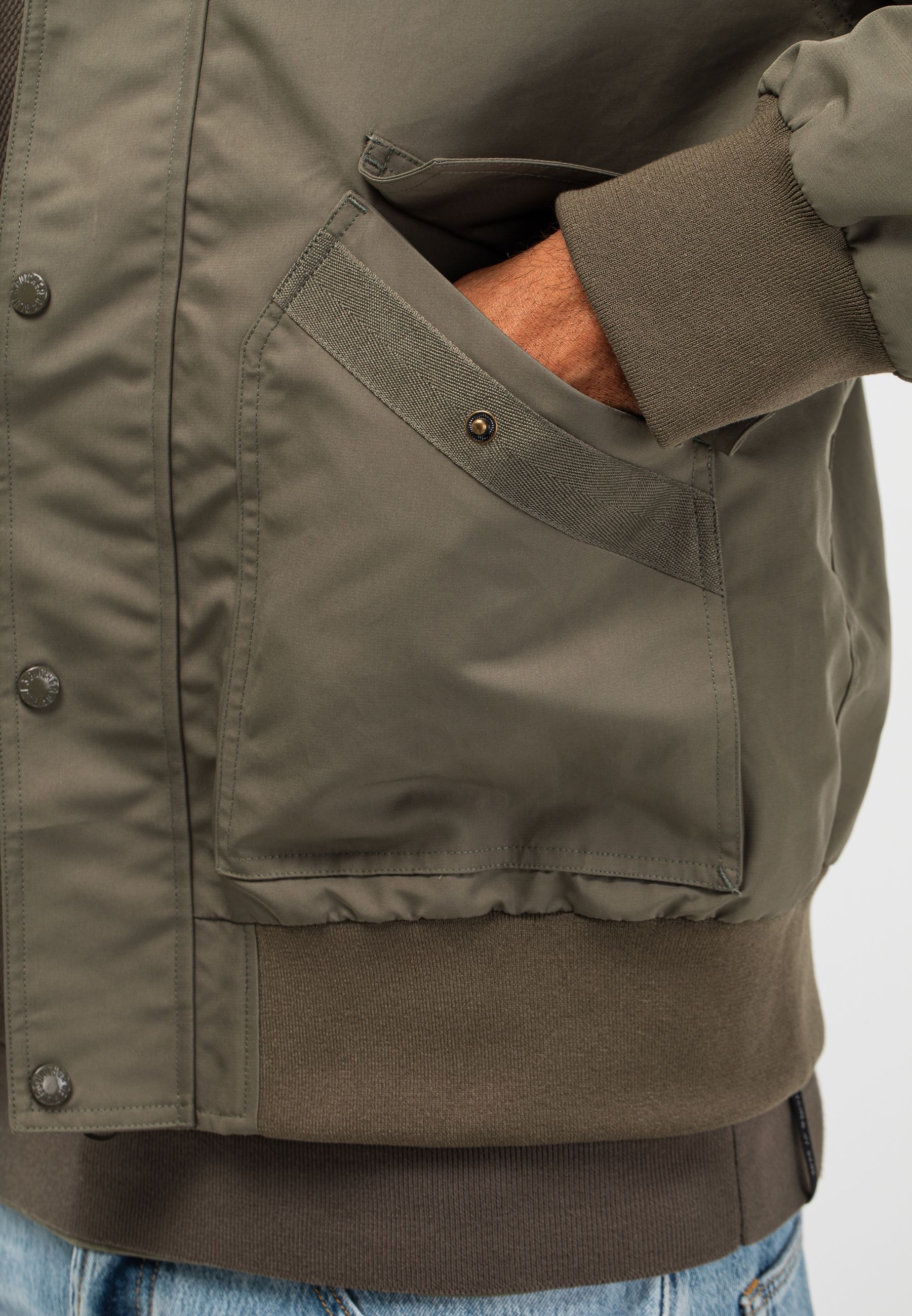 Carlos Flight Bomber