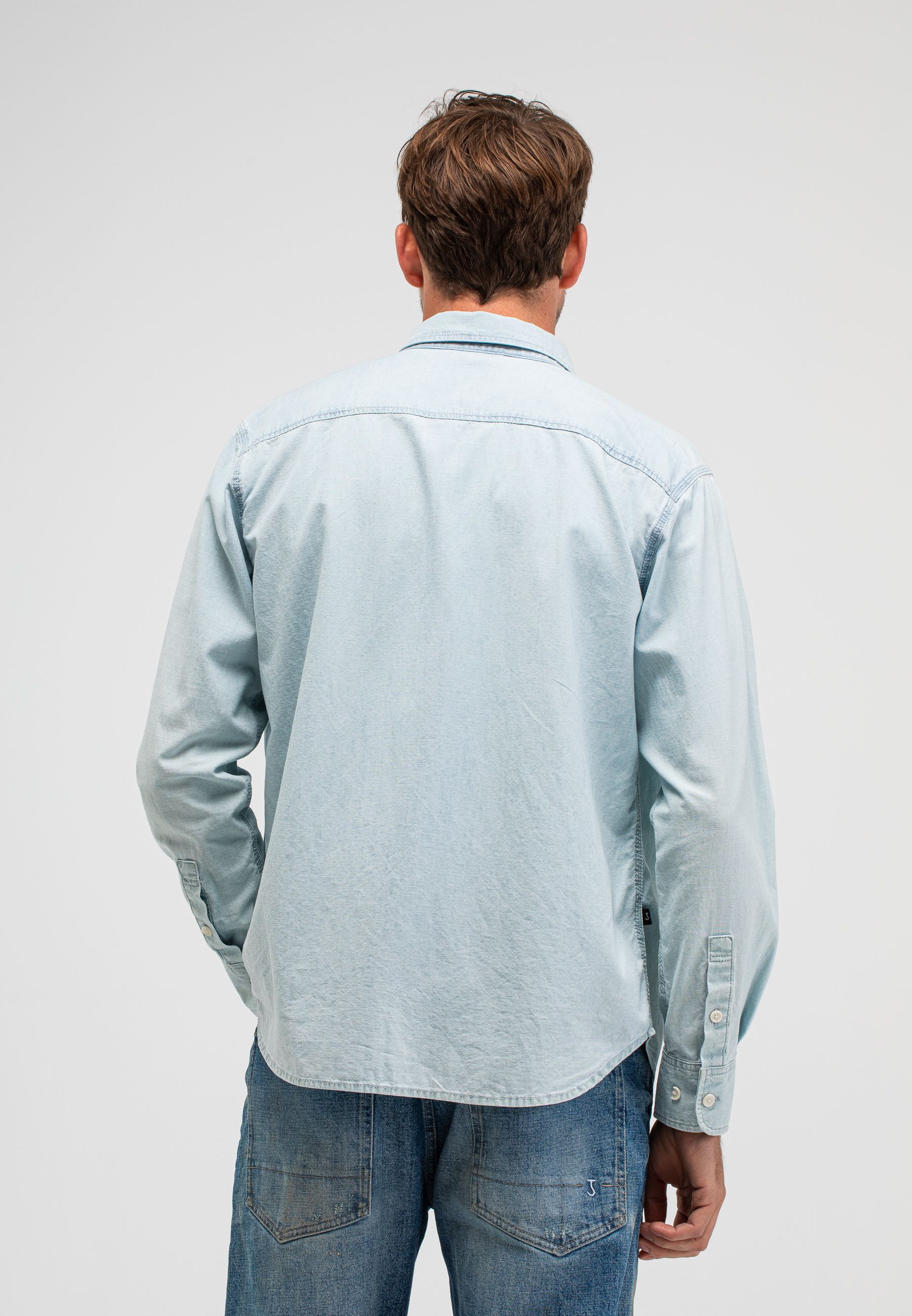 Upton Chambray Shirt