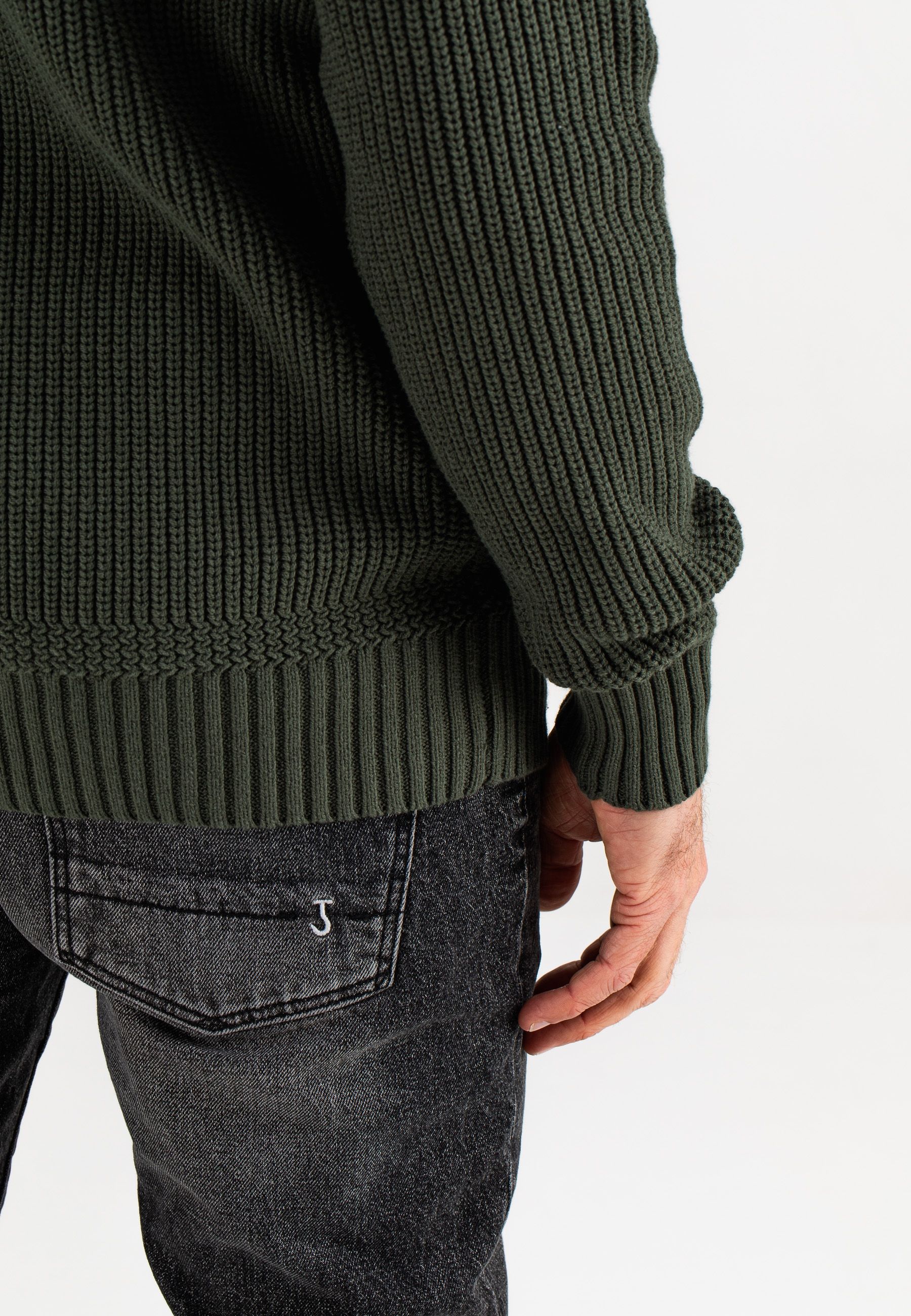 Overland Half Zip