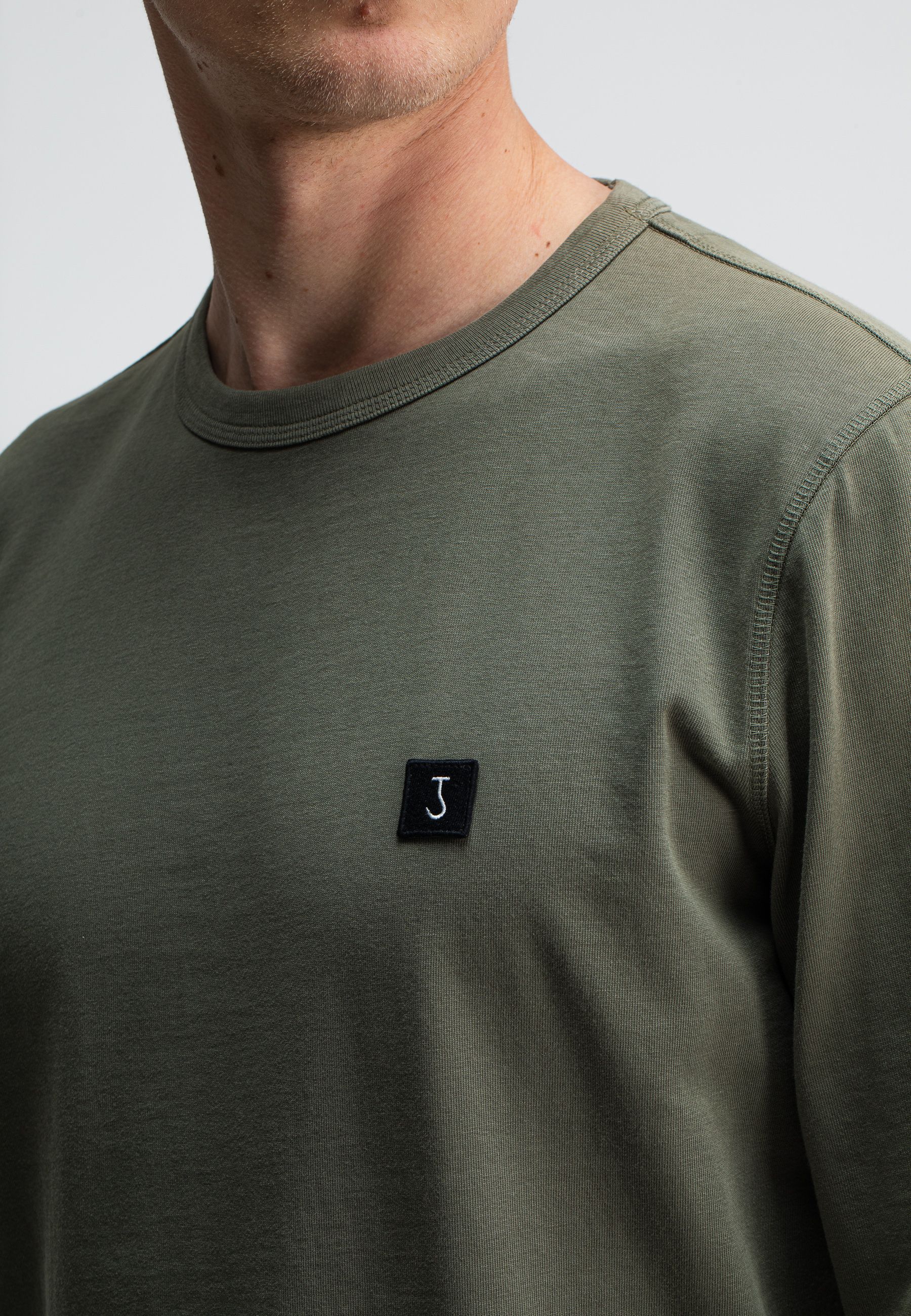 Army Tee LS