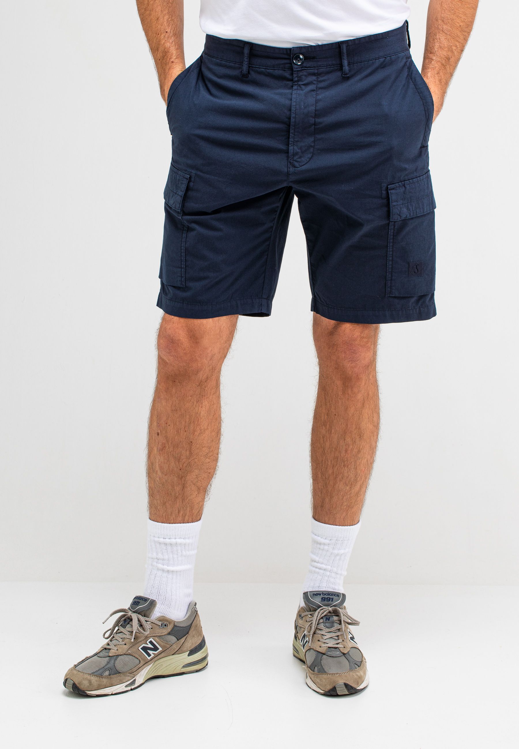 Seams Cargo Short