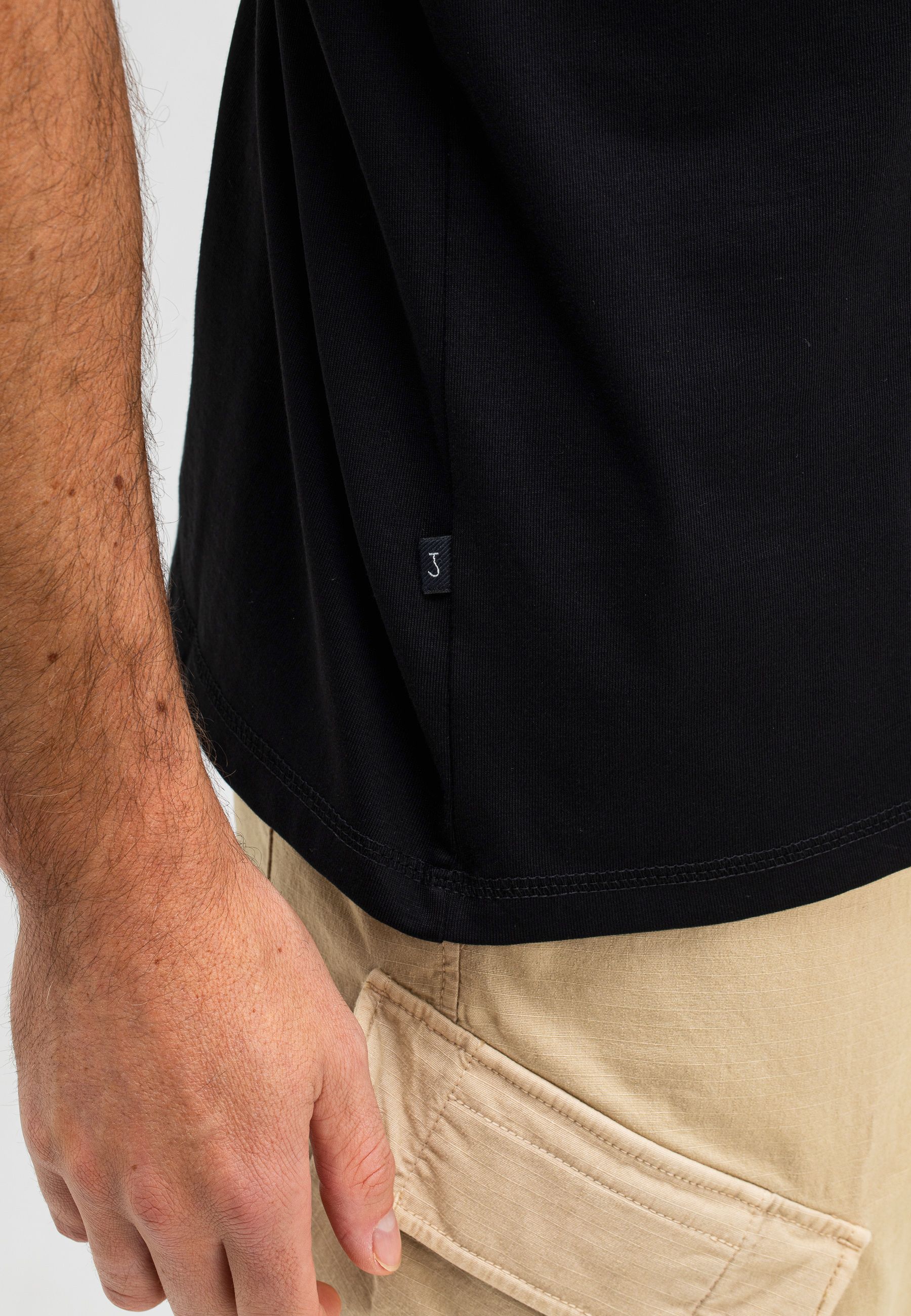 Classic Hook Sketch Tee