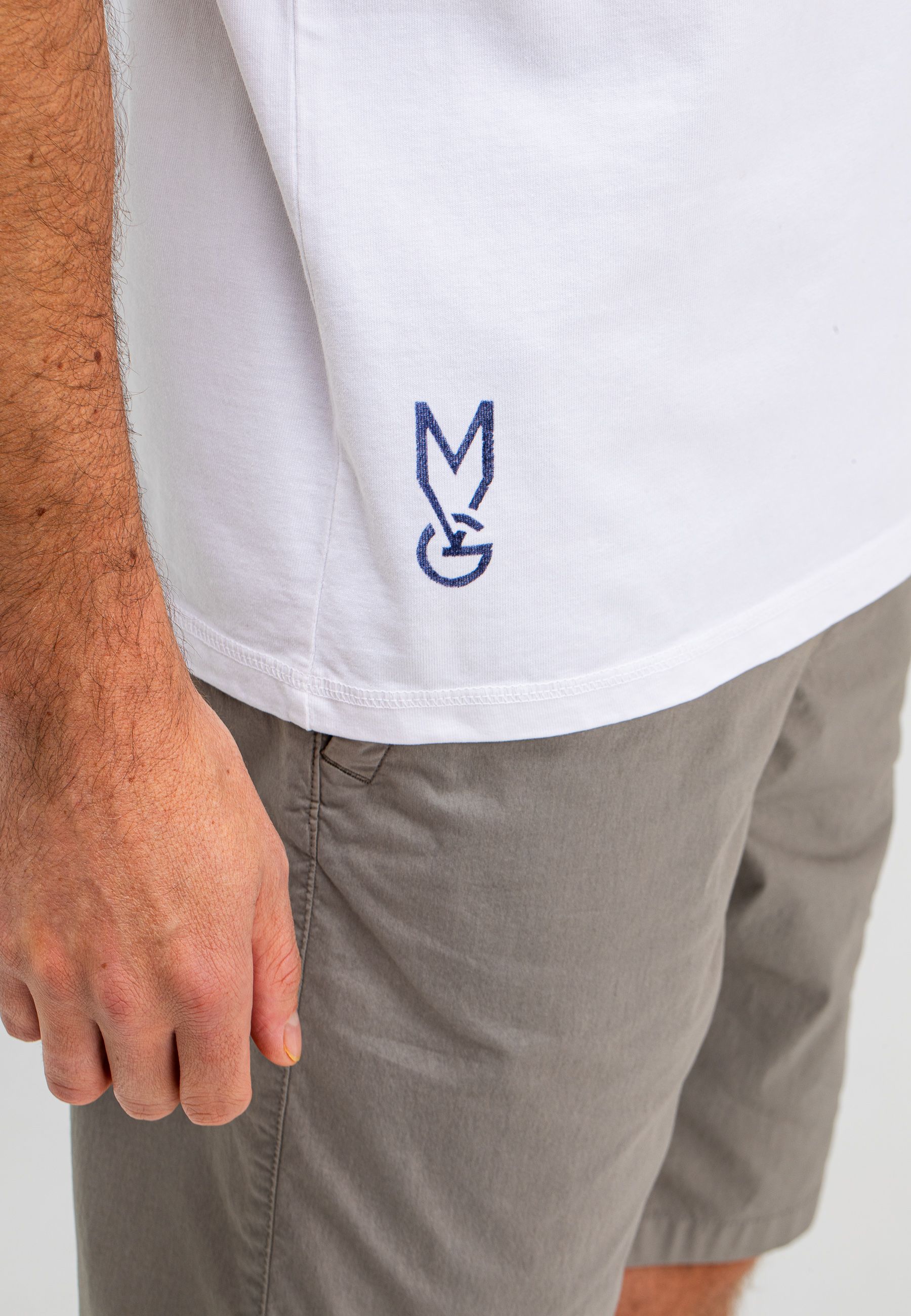 BOB X MVG Chain Hook Tee