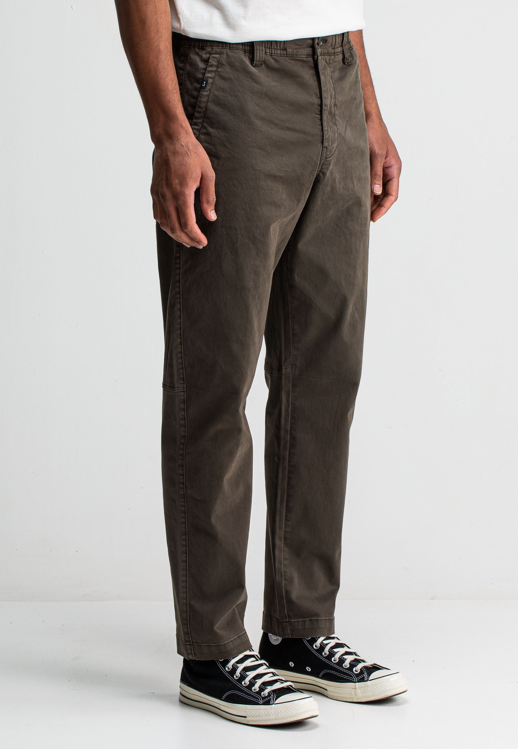 Tristan Sateen Chino