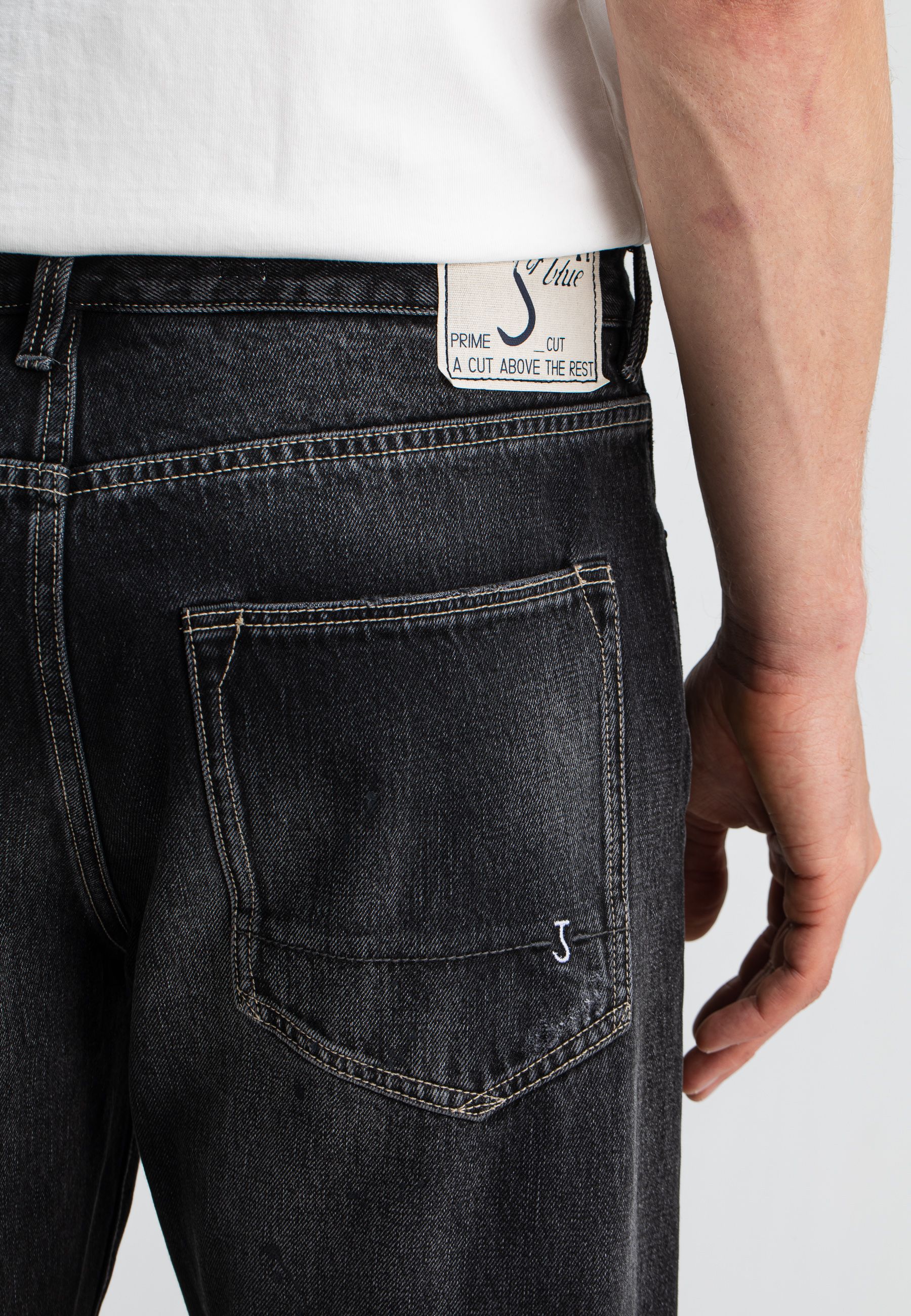 Berkley Loose Onyx Denim Mid