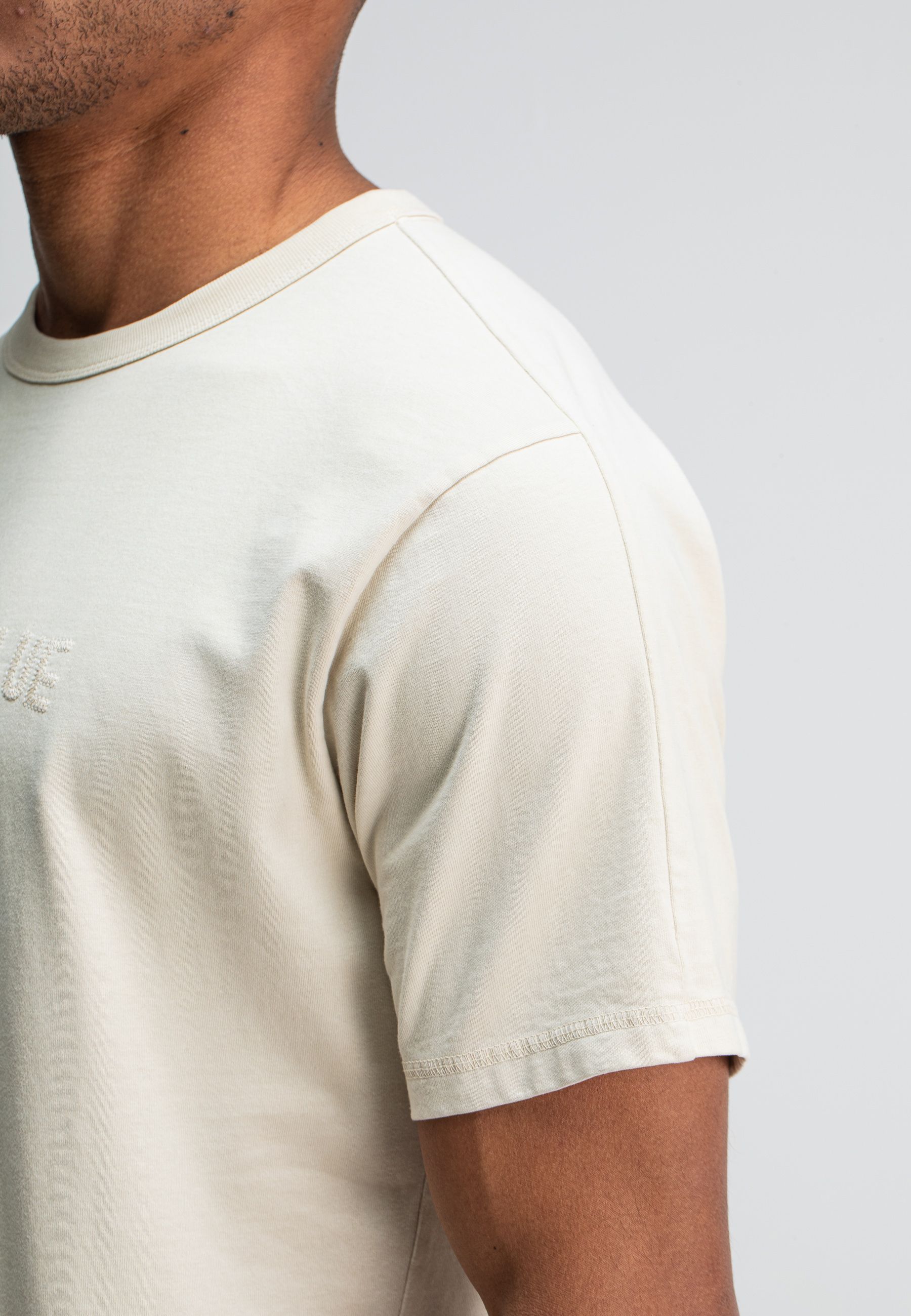 Army Corp Lock Tee