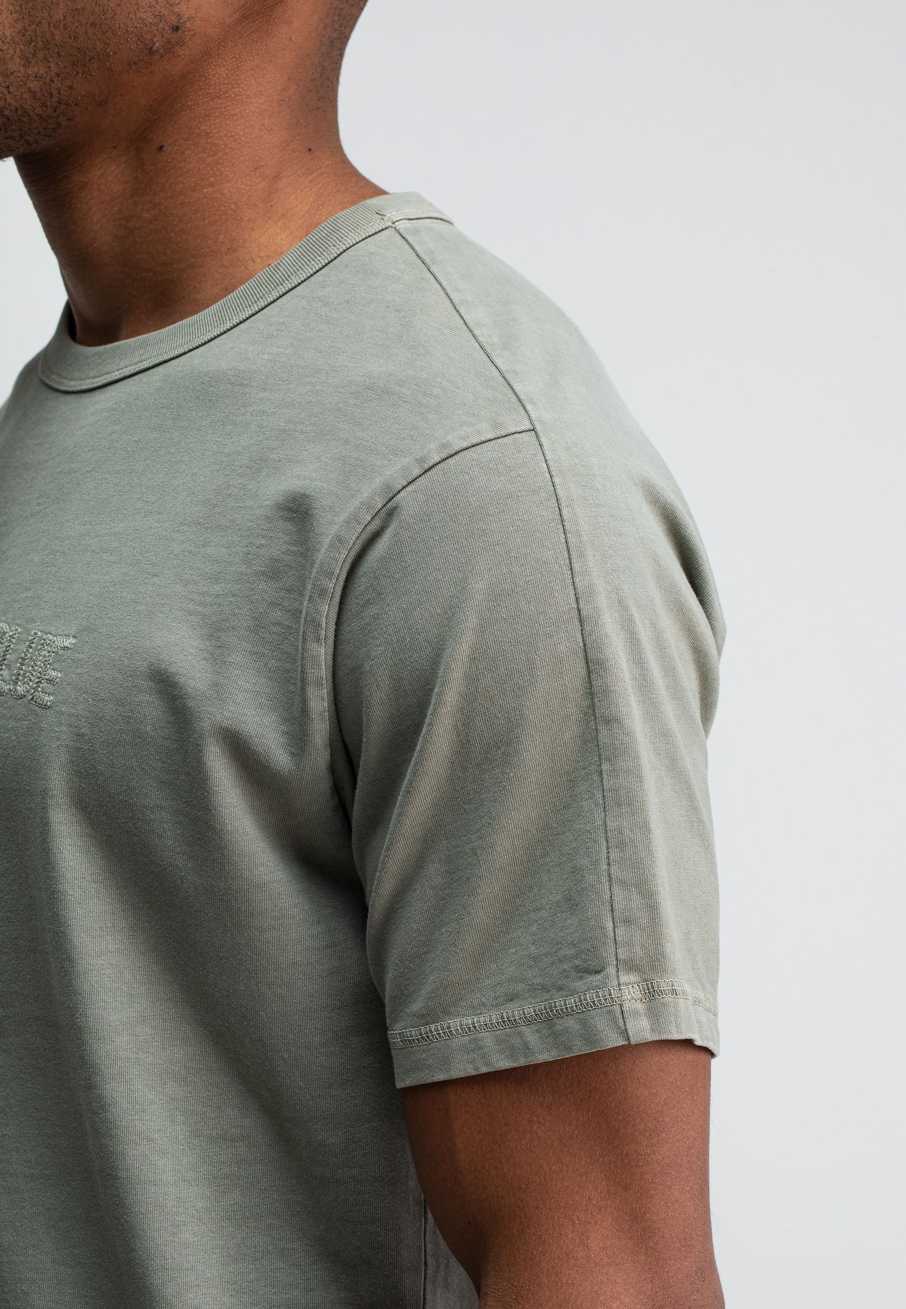 Army Corp Lock Tee