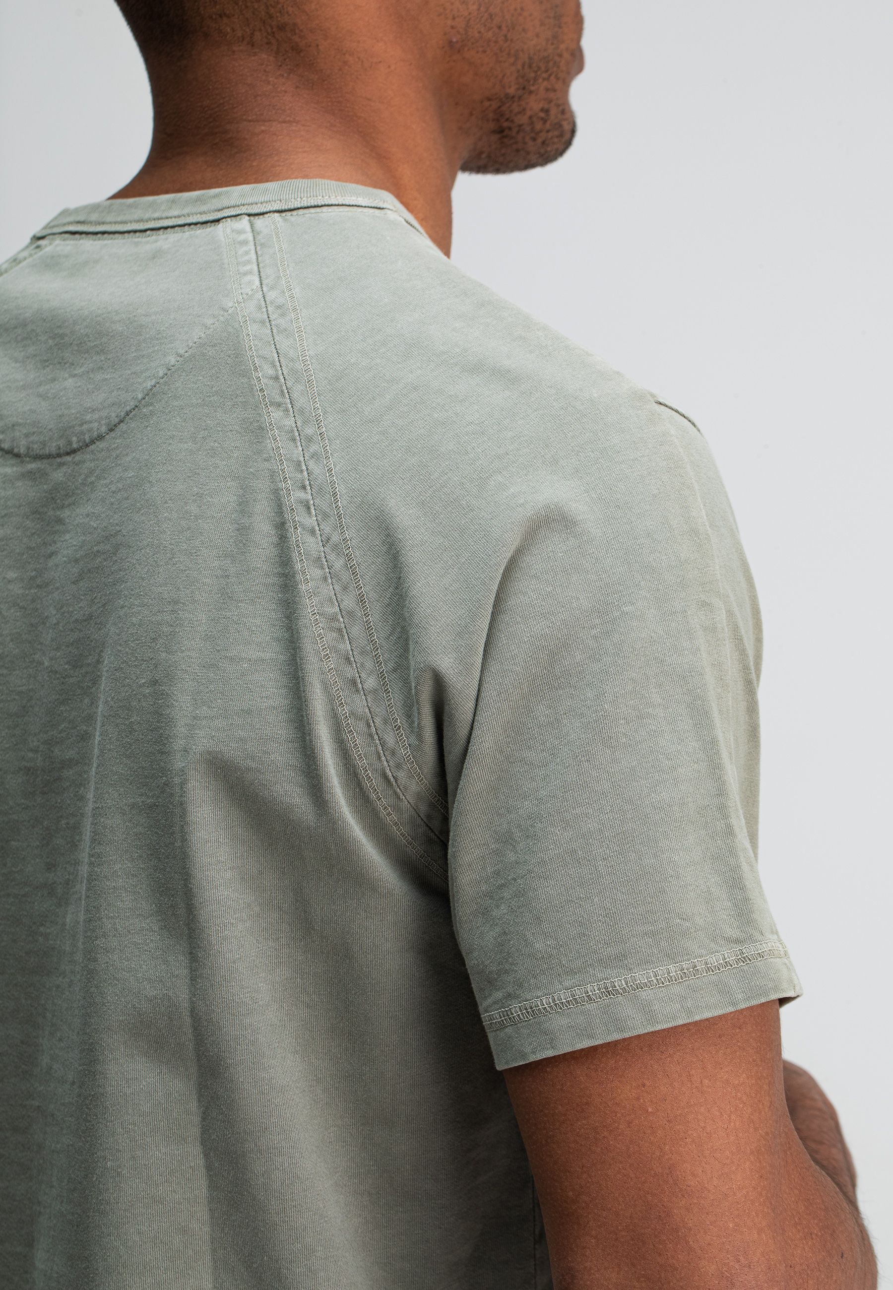 Army Corp Lock Tee