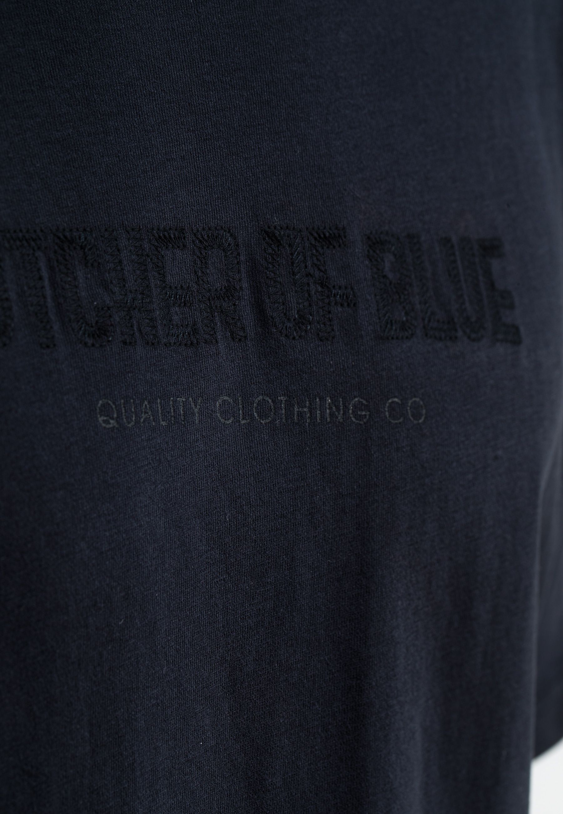 Kuro Loose Tee