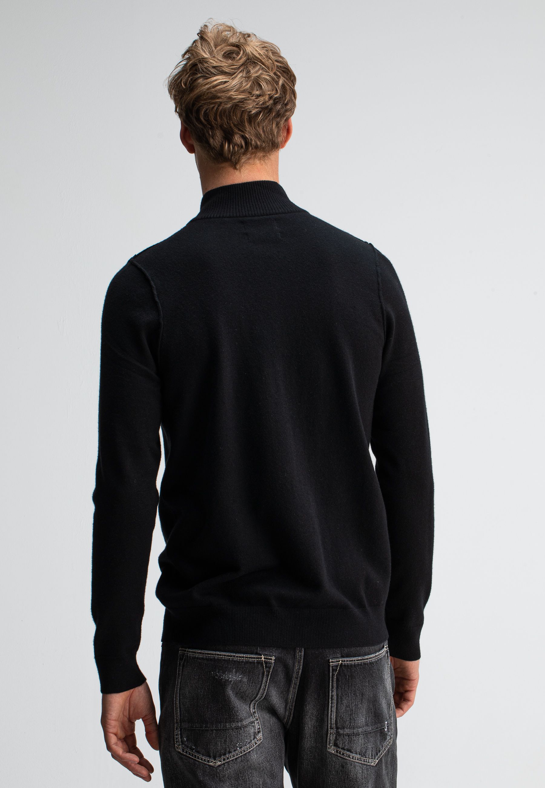 Clifden Halfzip