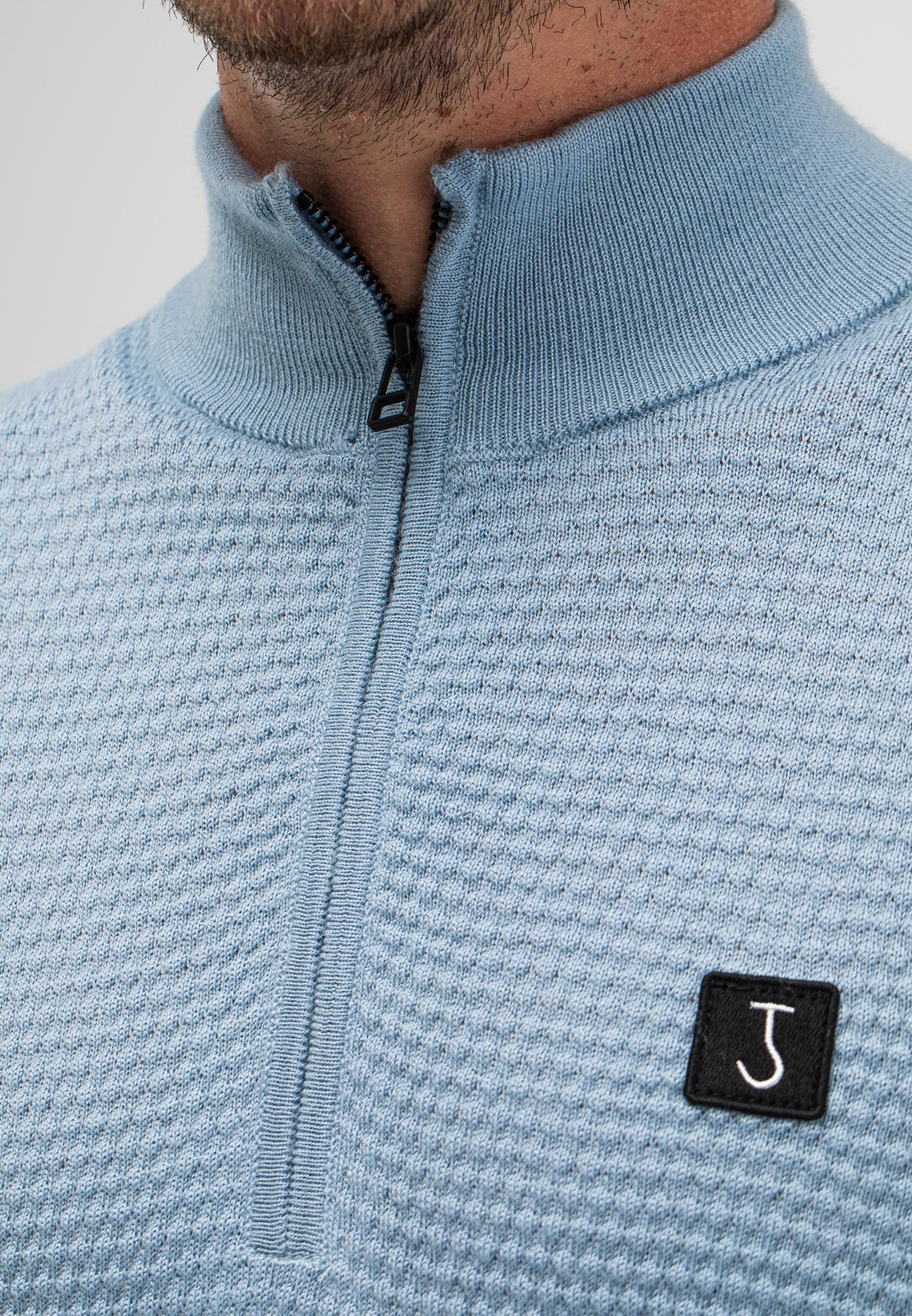 Structure Halfzip