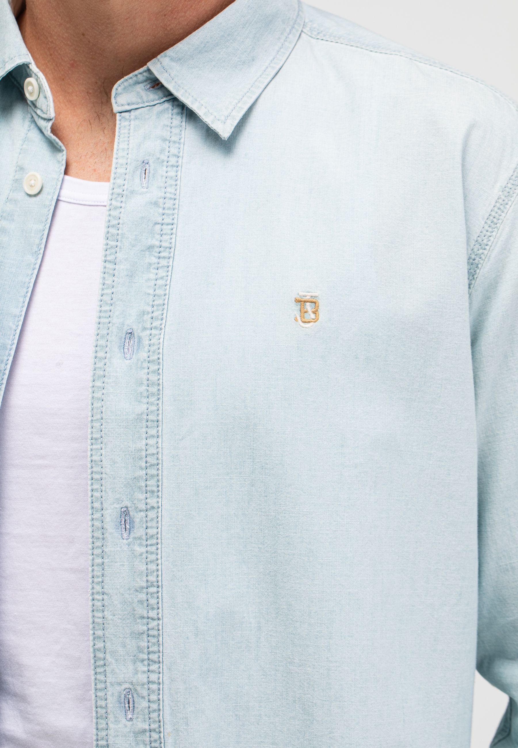 Upton Chambray Shirt