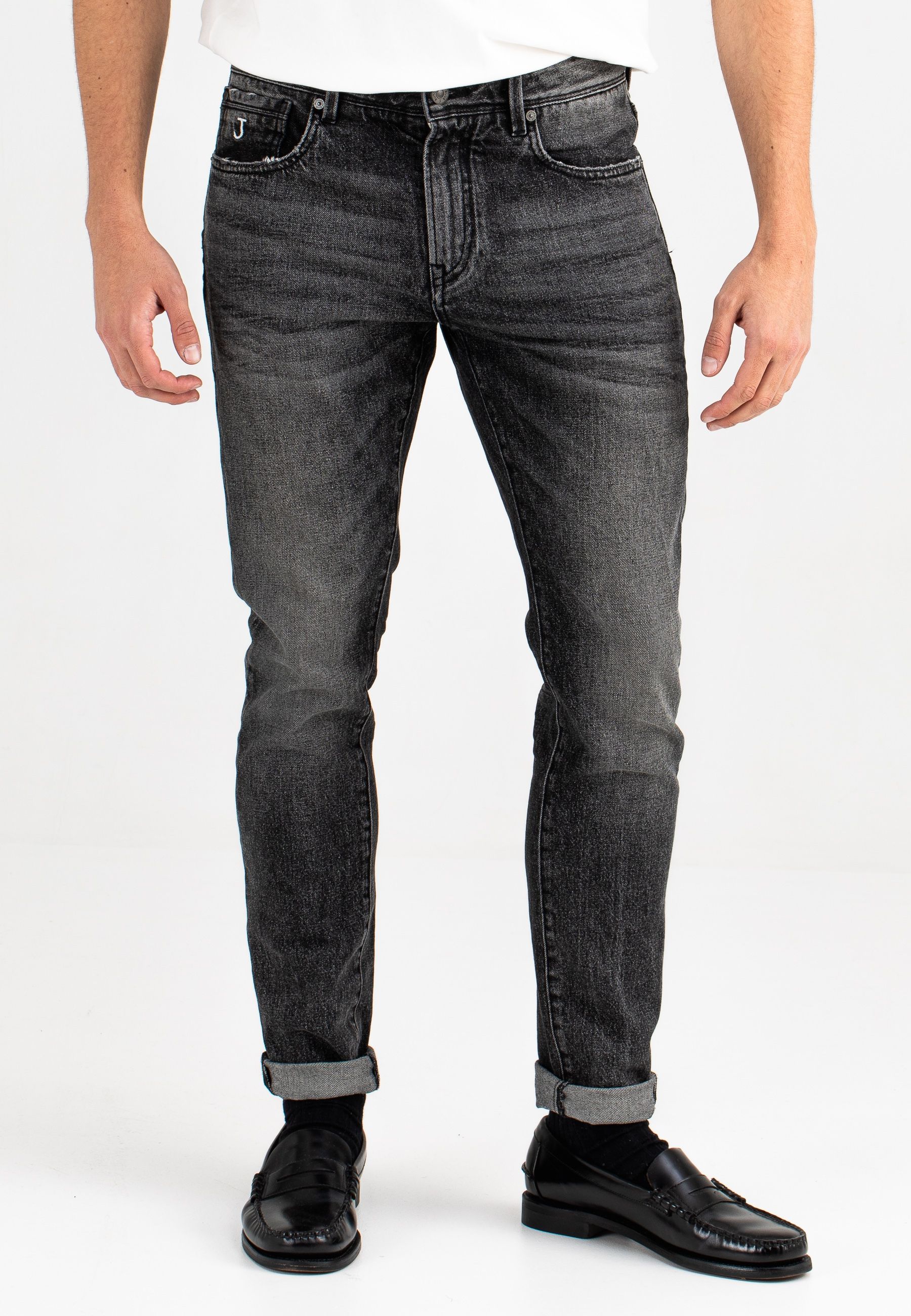 Sacramento Slim Black Med Aged