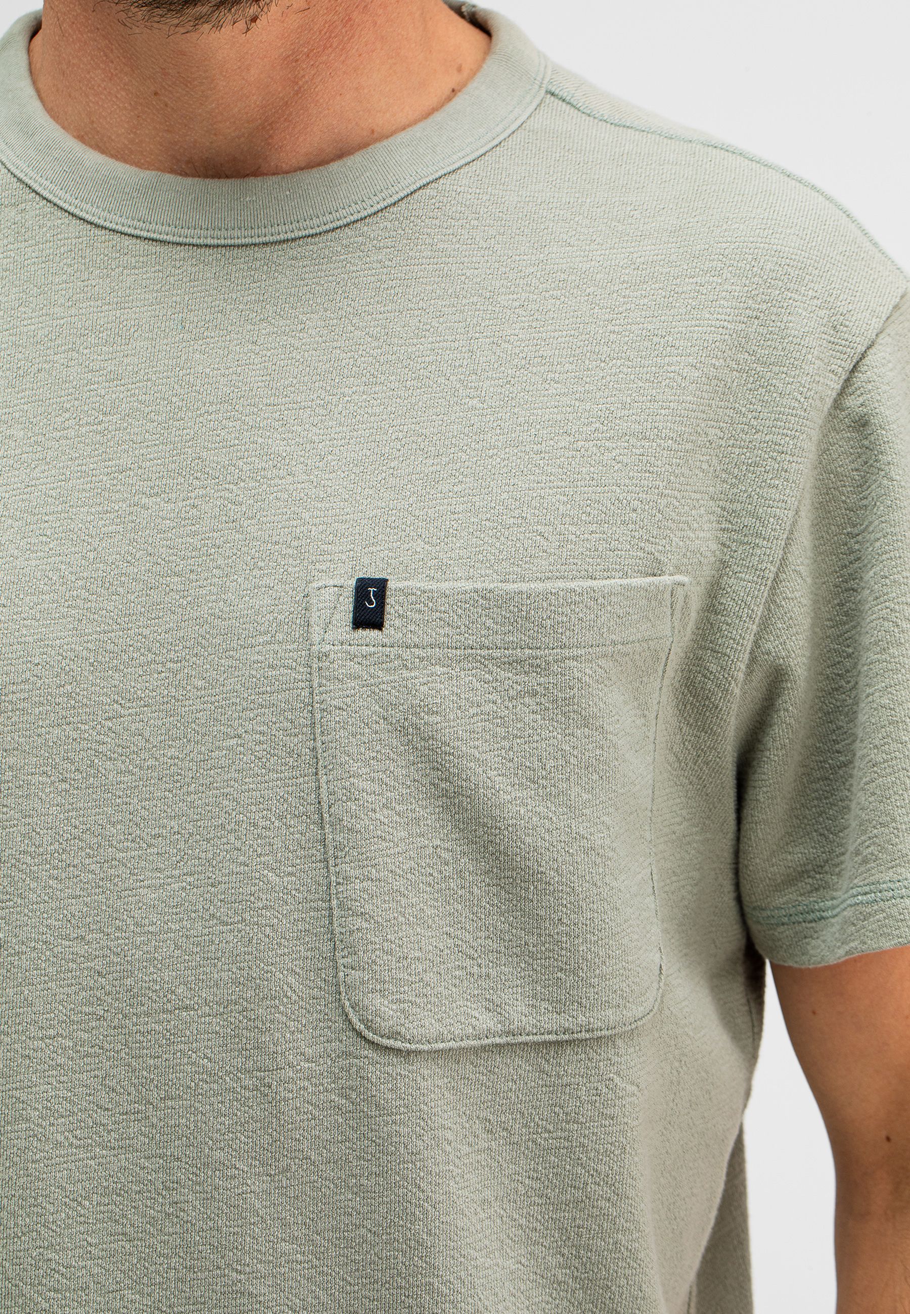 Adrien Loose Pkt Tee