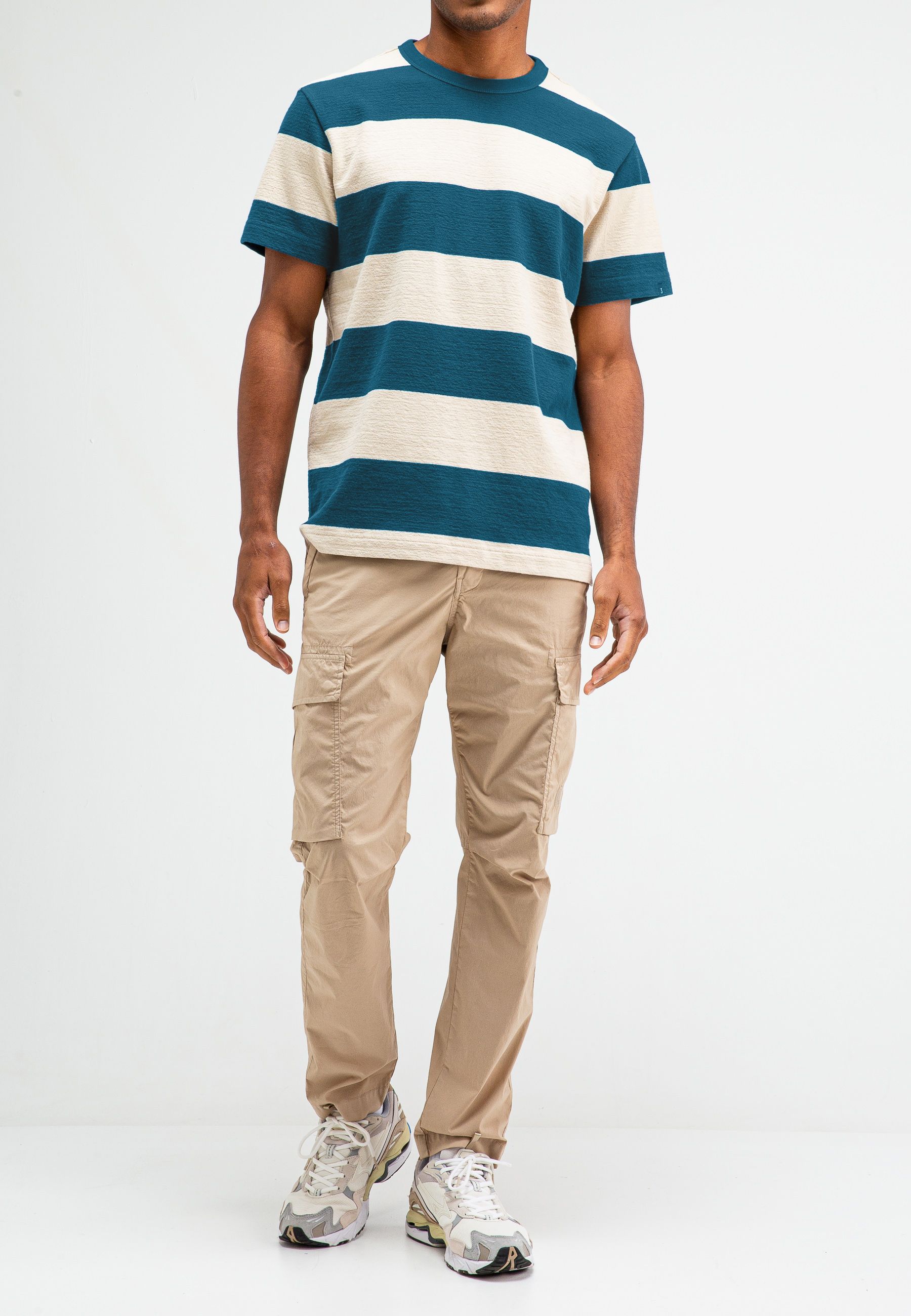Gaspard Loose Bold Stripe Tee