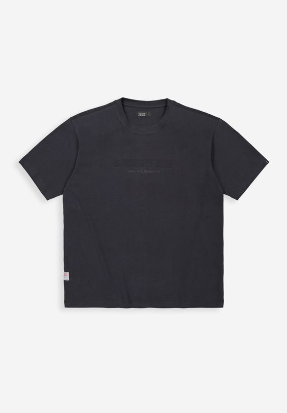Kuro Loose Tee