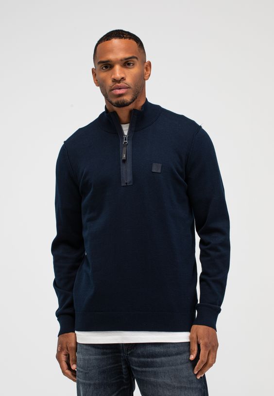 Clifden Co Half Zip