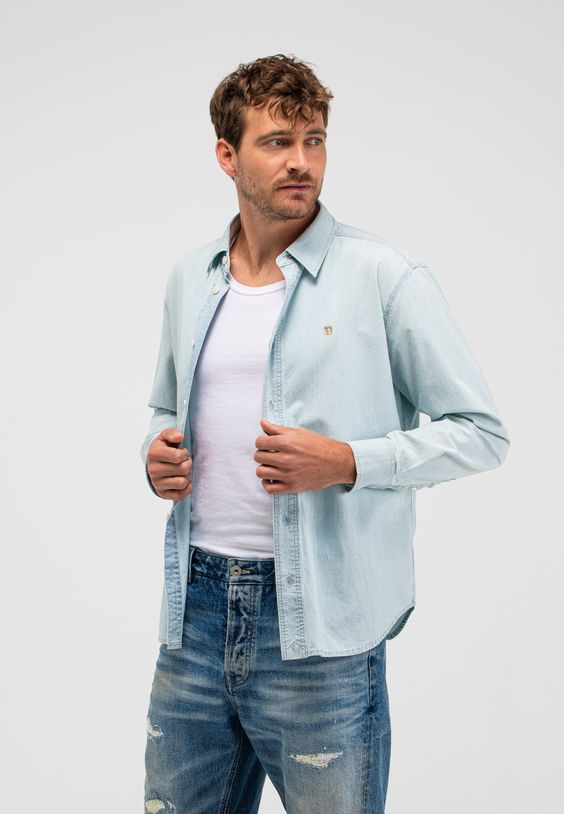 Upton Chambray Shirt