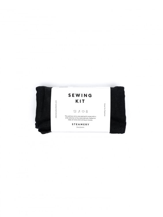 SEWING KIT
