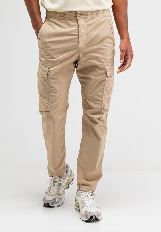 Tristan Slim Cargo